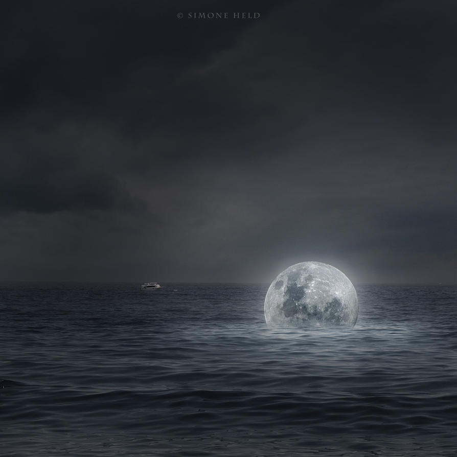 drowned moon by bigfoot112 d31ecsy > Amazing Photo Manipulation Art by Simone Held {Bigfoot112}